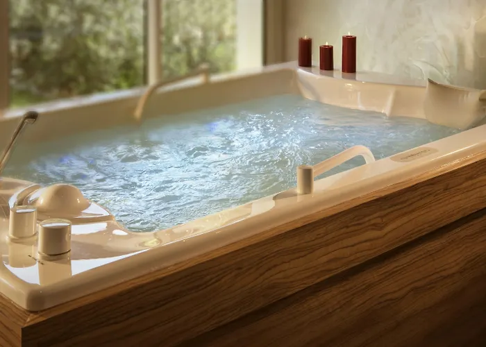 Résidence Valdys Thalasso&spa - Les Pins Hotel