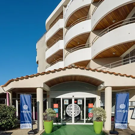 Valdys Thalasso & - Les Pins 호텔 3*