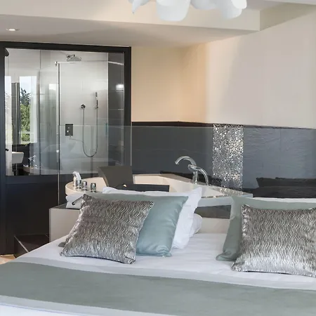 Valdys Thalasso & - Les Pins Hotel 3*